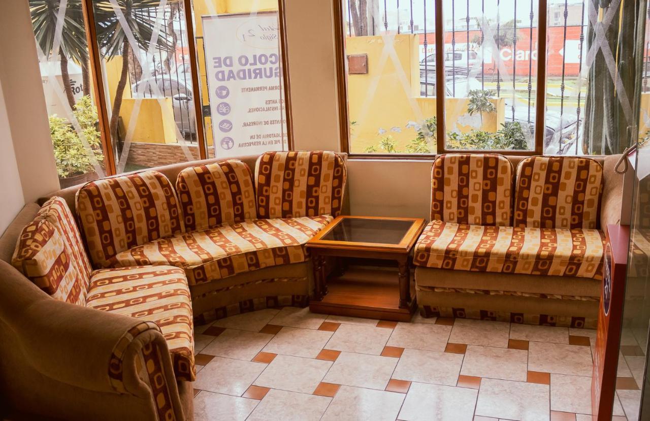 Hostal Siglo 21 Tacna Esterno foto