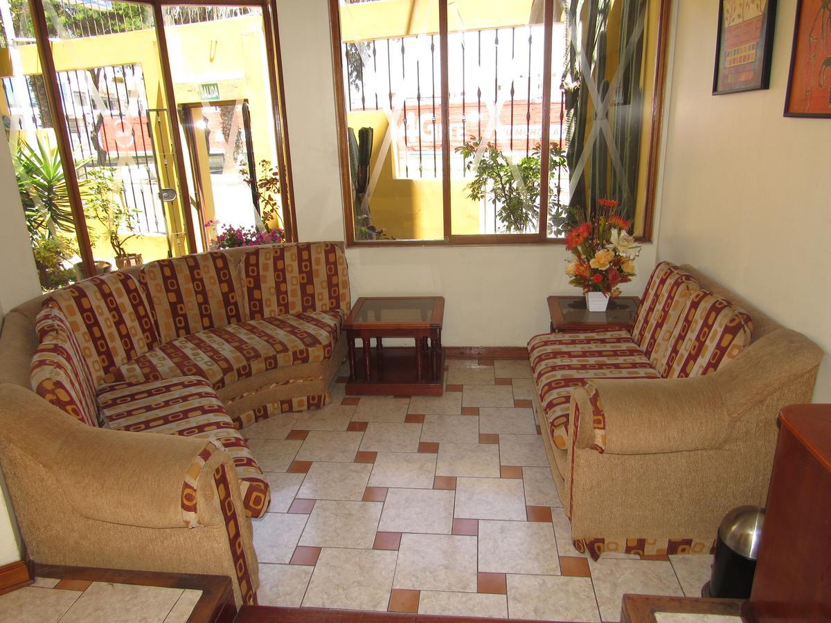 Hostal Siglo 21 Tacna Esterno foto