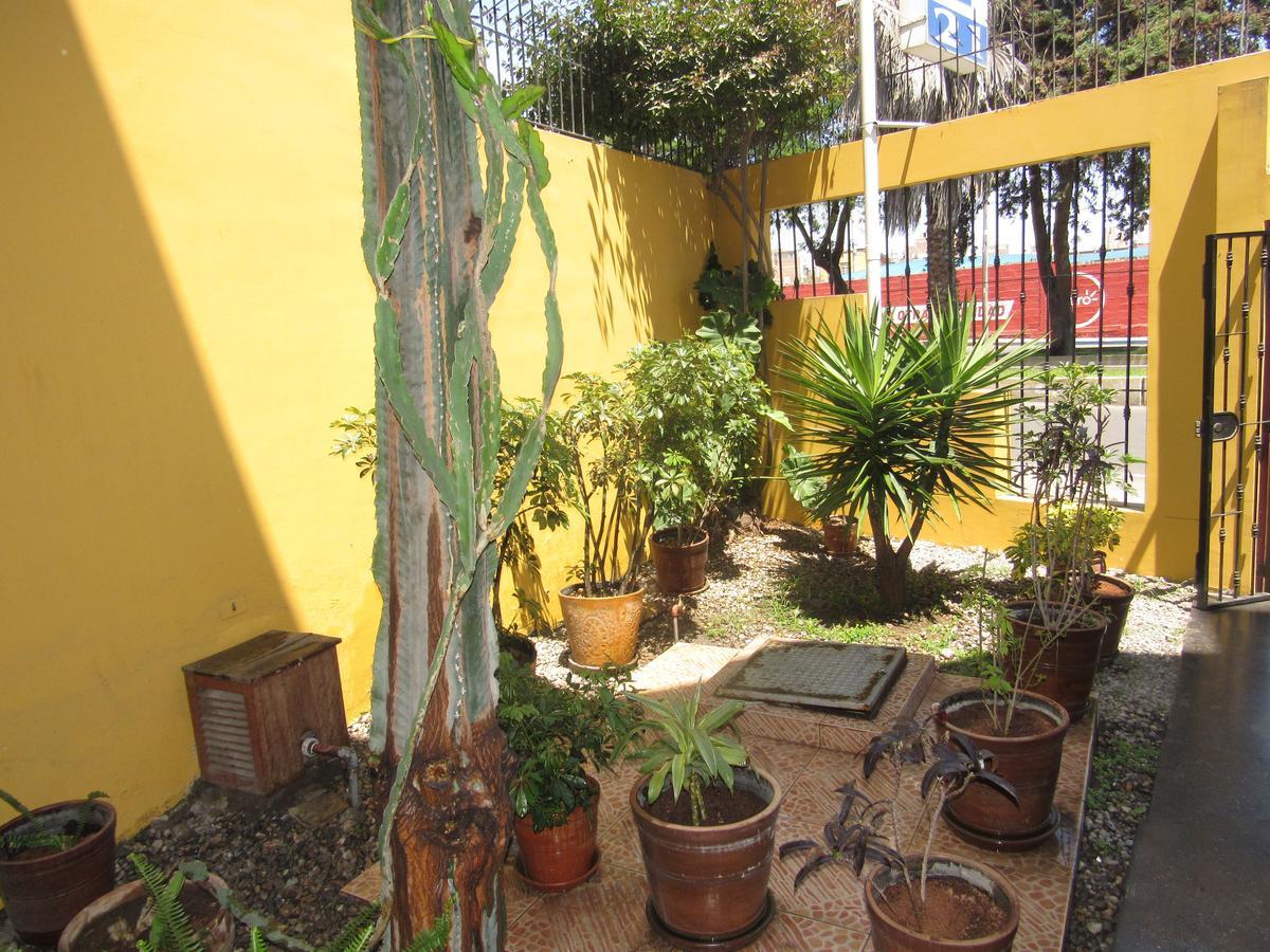 Hostal Siglo 21 Tacna Esterno foto